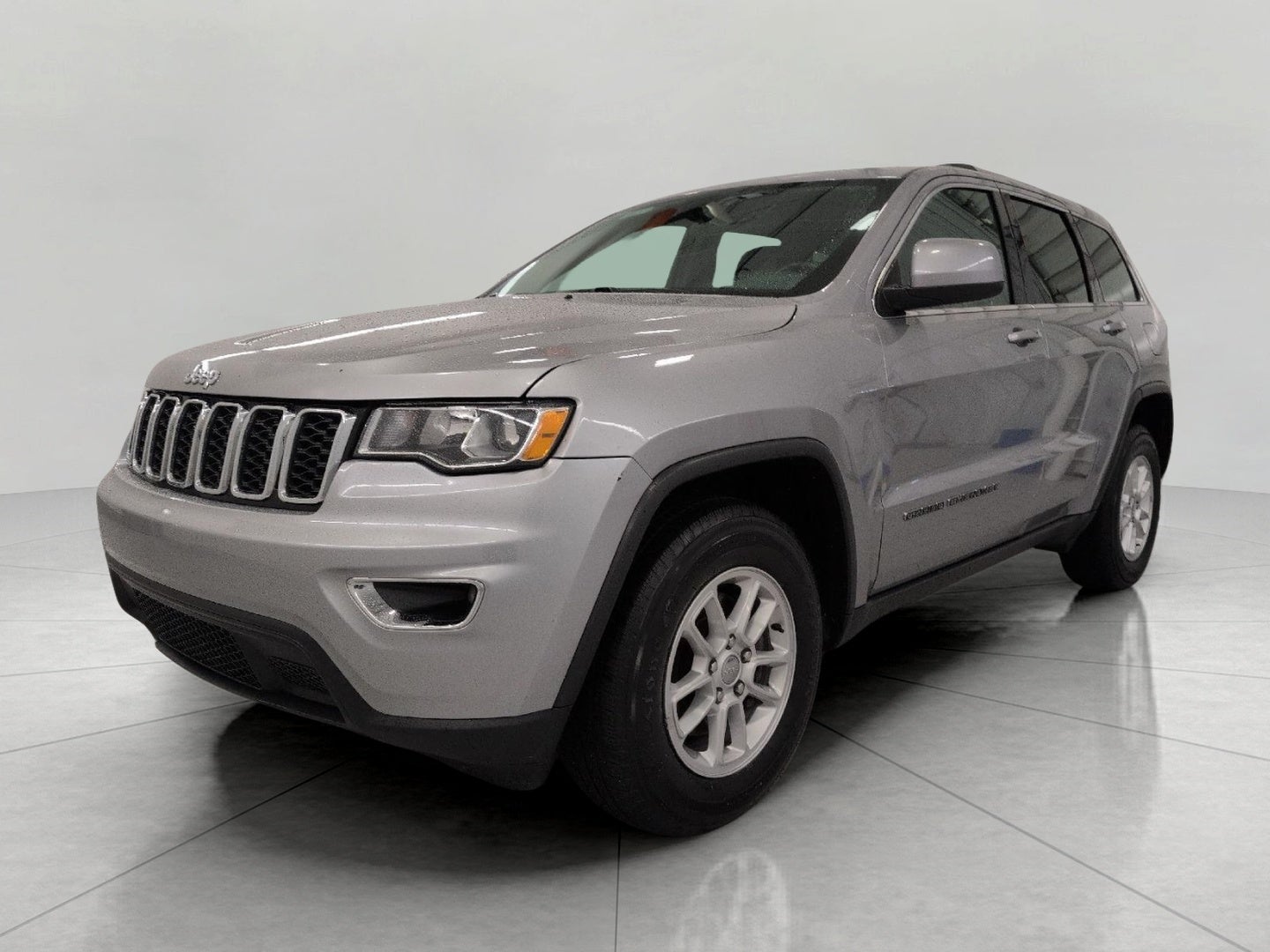 2020 Jeep Grand Cherokee Laredo E 4x4