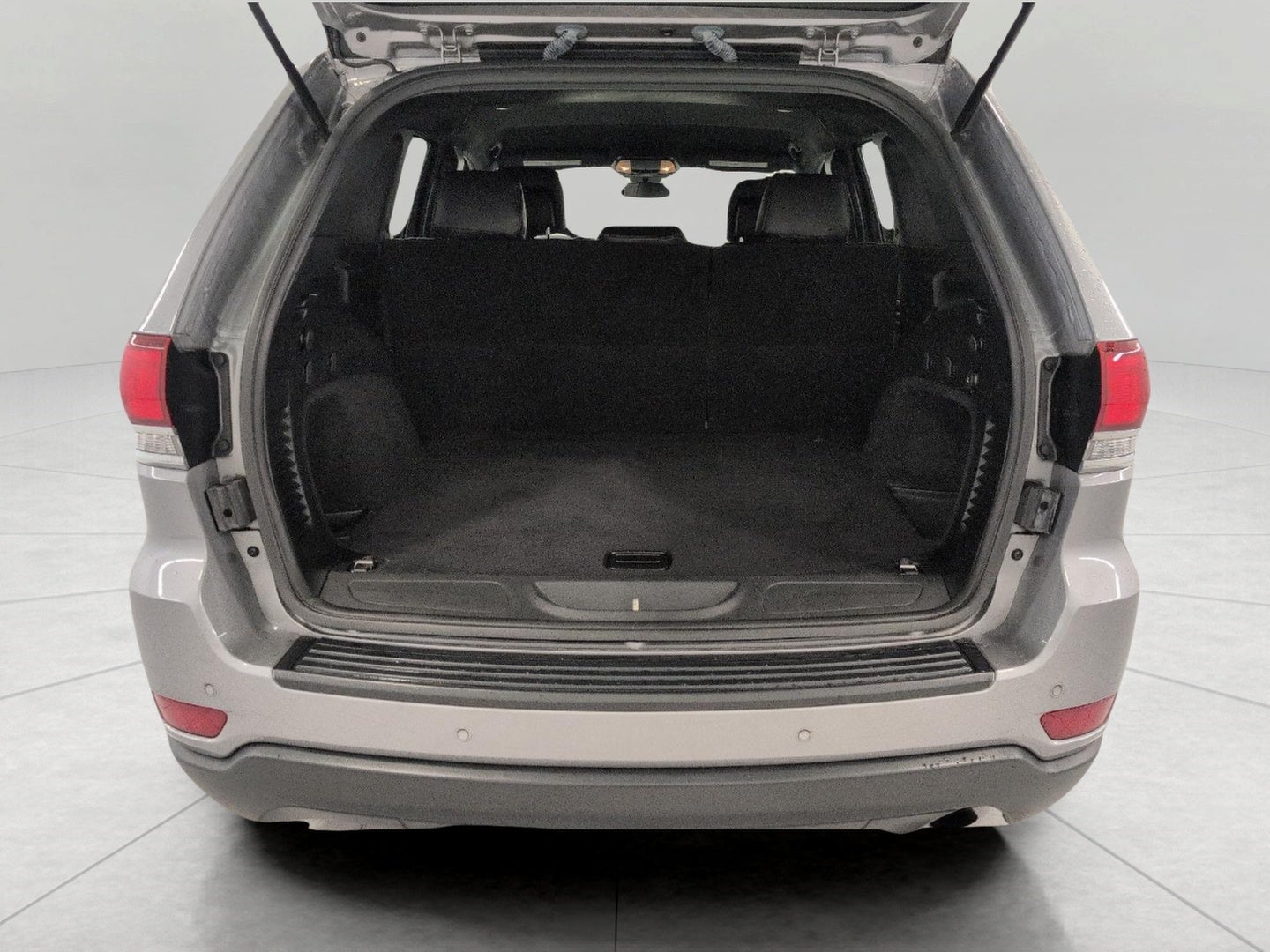 2020 Jeep Grand Cherokee Laredo E 4x4