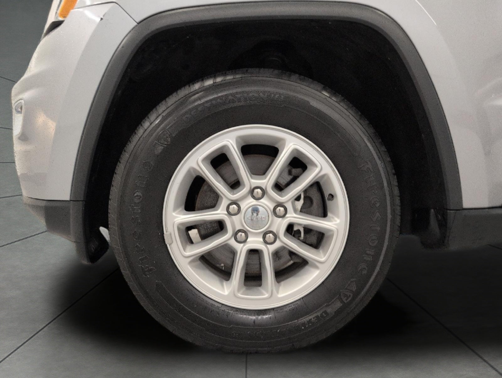 2020 Jeep Grand Cherokee Laredo E 4x4