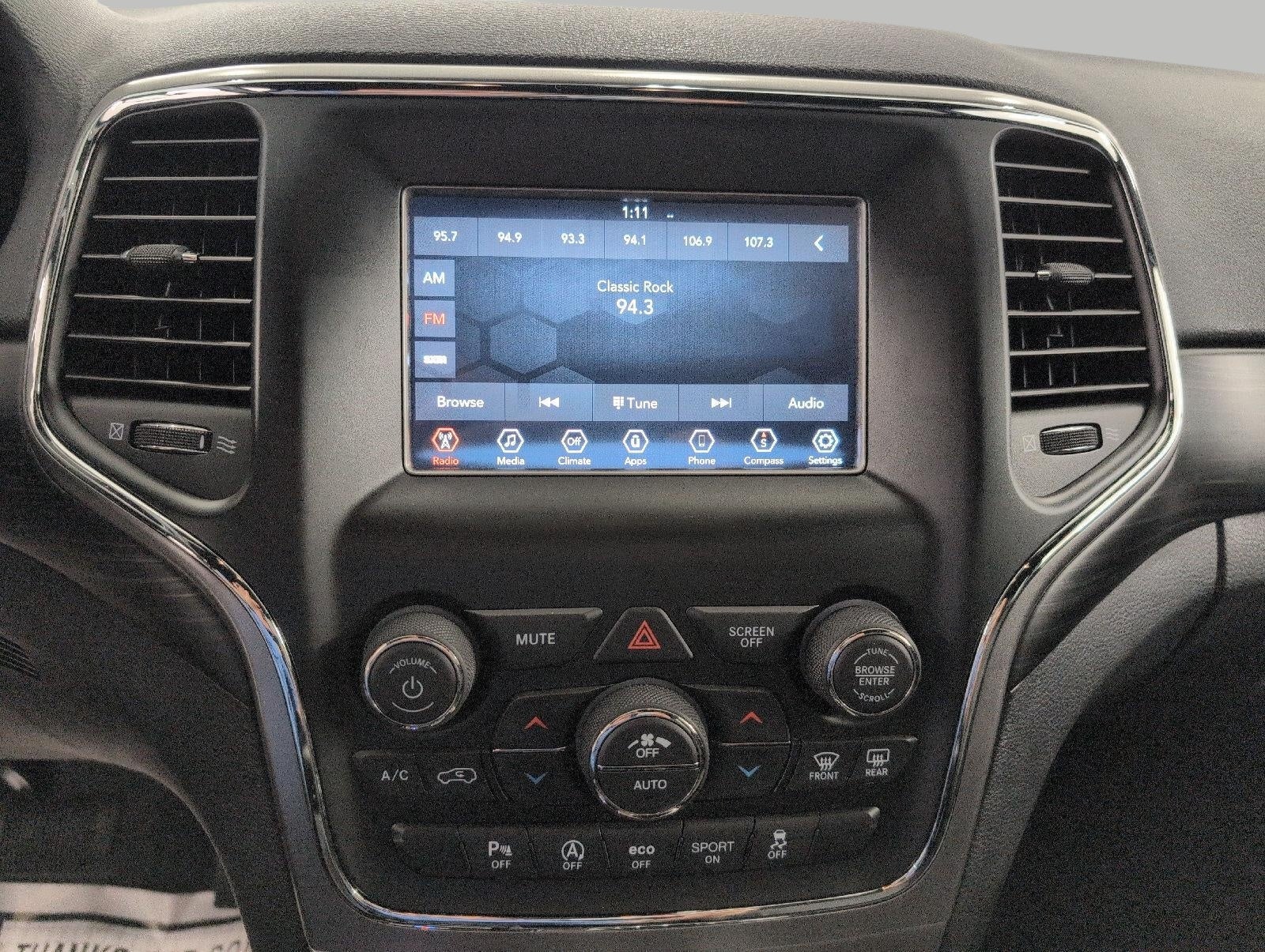 2020 Jeep Grand Cherokee Laredo E 4x4