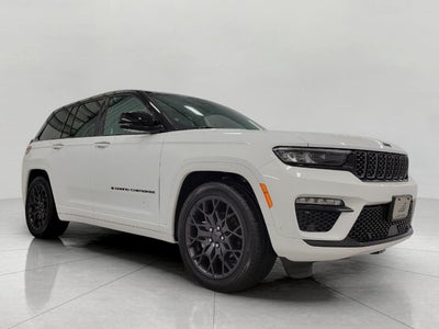 2025 Jeep Grand Cherokee Summit 4x4
