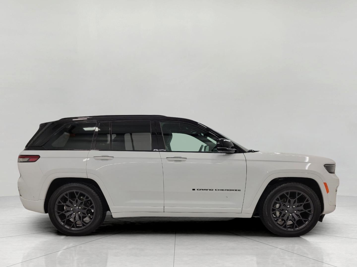 2025 Jeep Grand Cherokee Summit 4x4