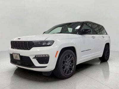 2025 Jeep Grand Cherokee Summit 4x4
