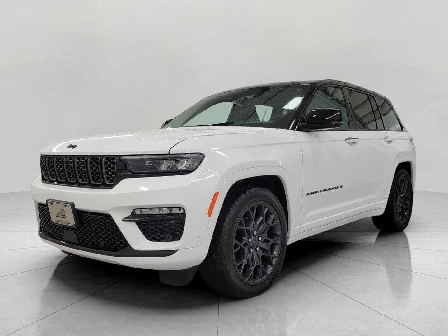 2025 Jeep Grand Cherokee Summit 4x4