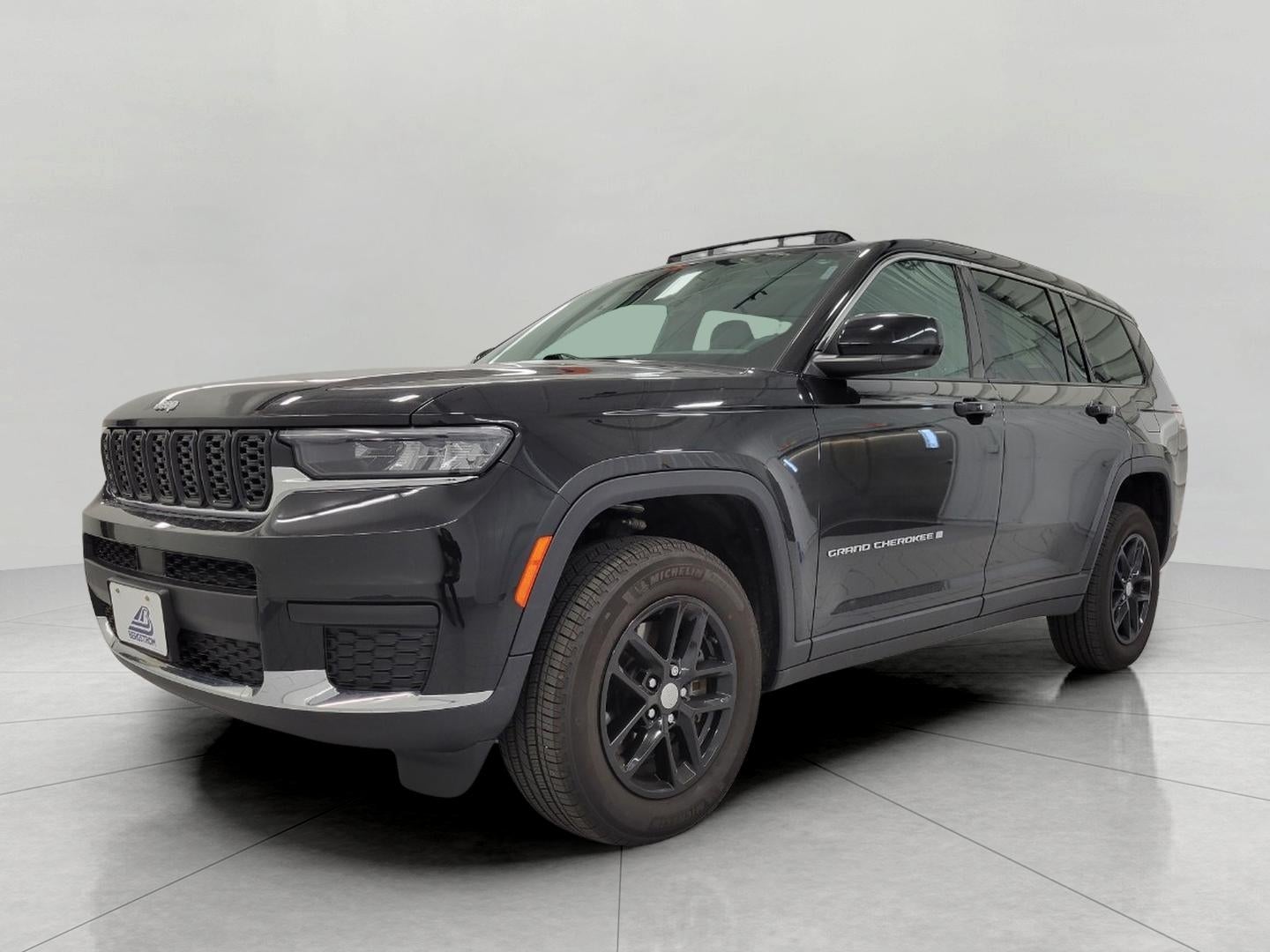 2025 Jeep Grand Cherokee L Laredo X 4x4