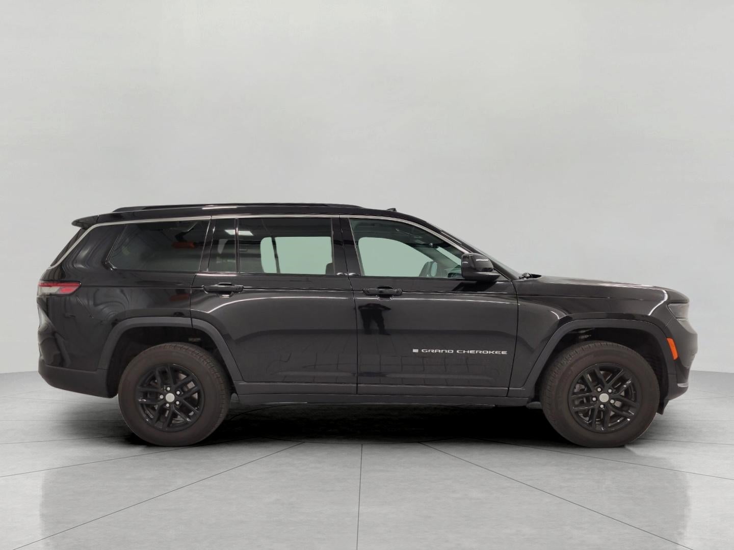 2025 Jeep Grand Cherokee L Laredo X 4x4