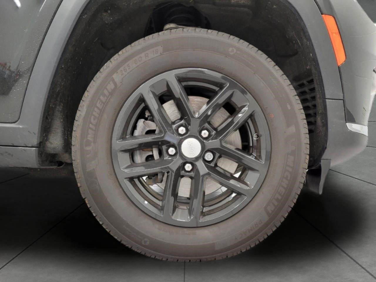 2025 Jeep Grand Cherokee L Laredo X 4x4