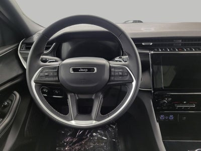 2025 Jeep Grand Cherokee L Laredo X 4x4