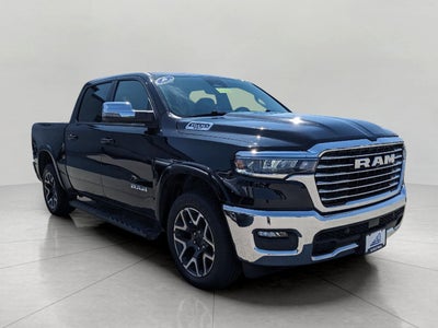 2025 RAM 1500 Laramie 4x4 Crew Cab 5'7 Box