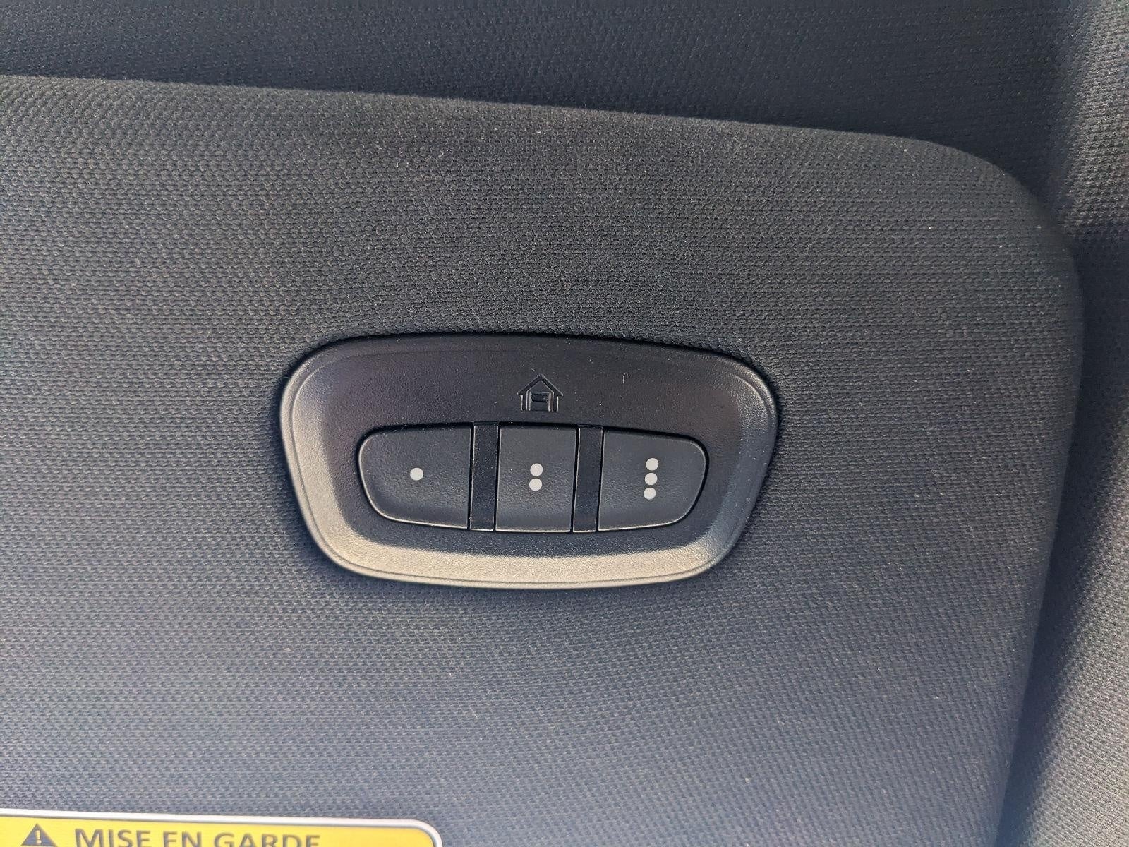2025 RAM 1500 Laramie 4x4 Crew Cab 5'7 Box
