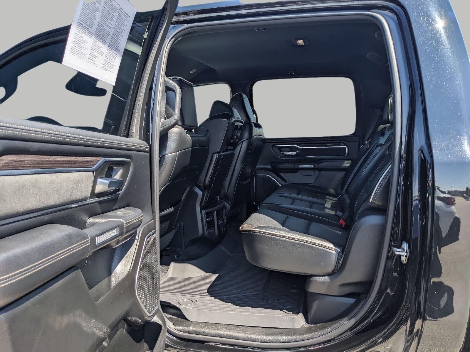 2025 RAM 1500 Laramie 4x4 Crew Cab 5'7 Box