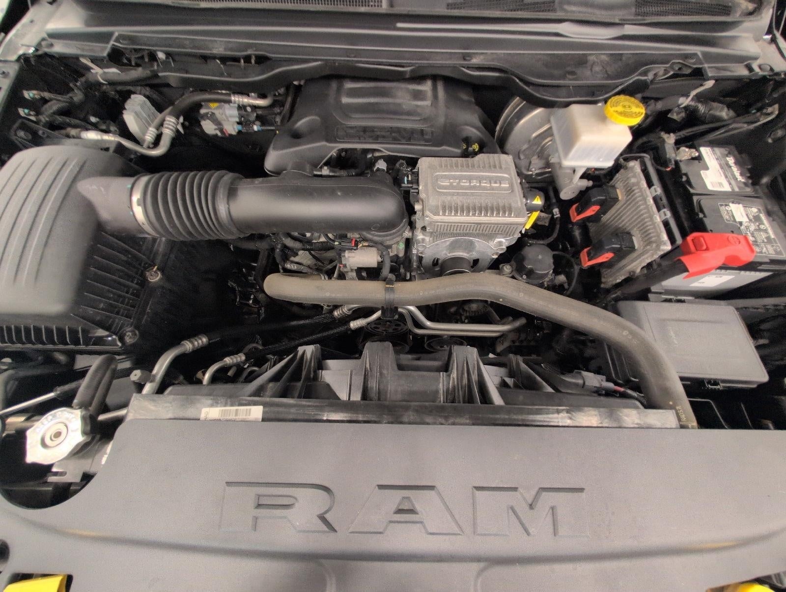 2021 RAM 1500 Limited 4x4 Crew Cab 6'4 Box
