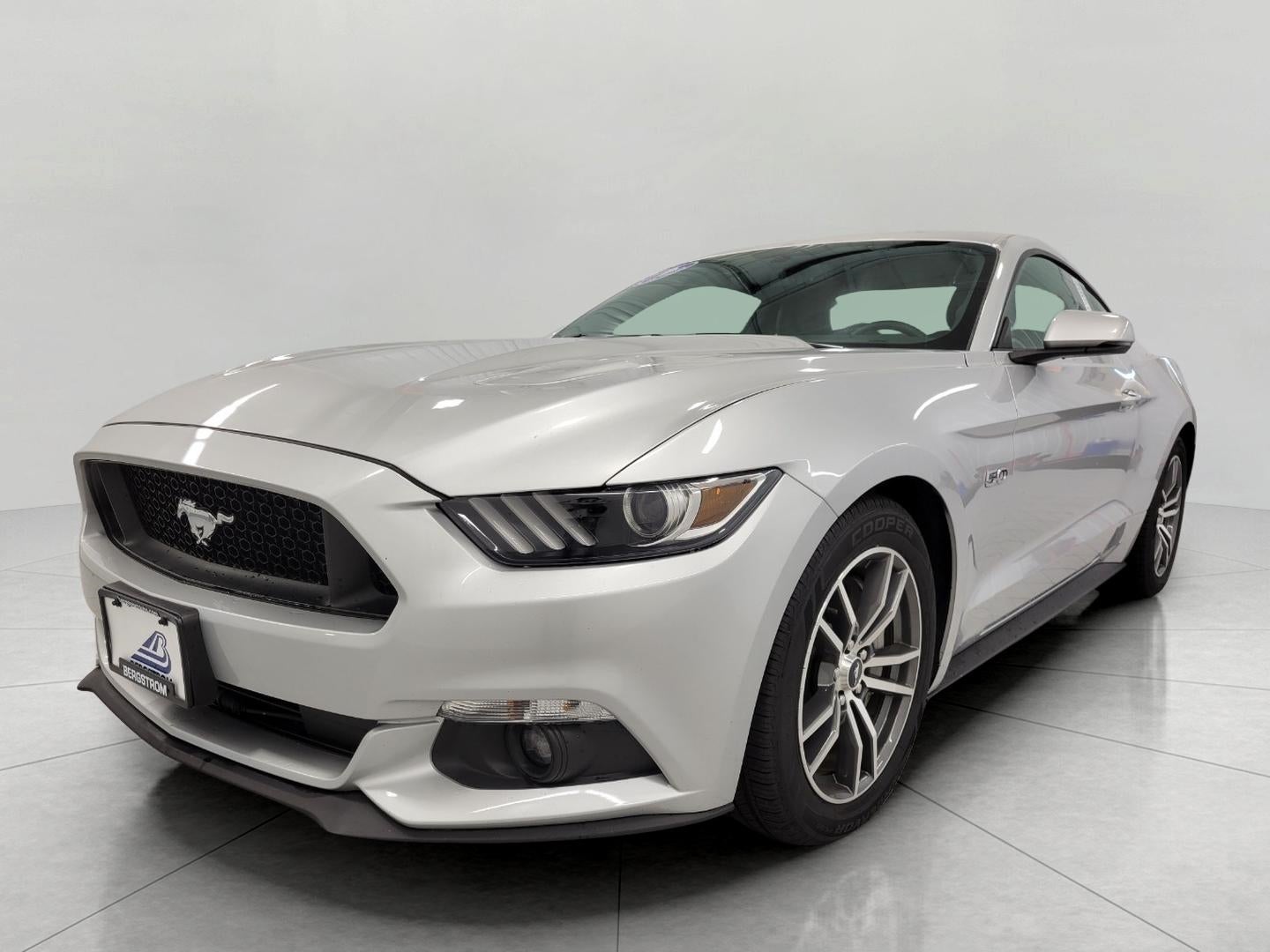 2015 Ford Mustang 2DR FASTBACK GT PREMIUM ** SHAKER AUDIO SYSTEM **