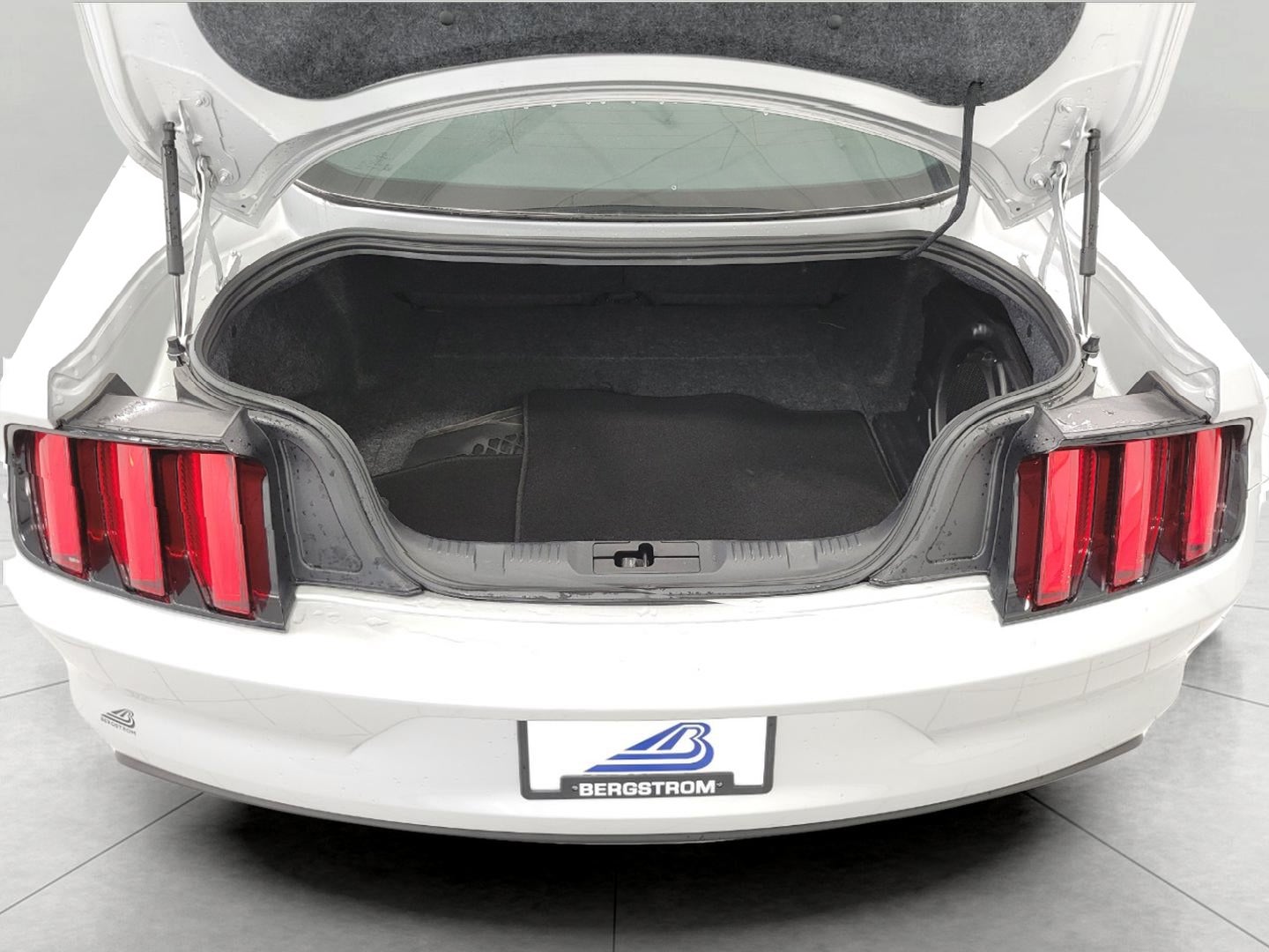 2015 Ford Mustang 2DR FASTBACK GT PREMIUM ** SHAKER AUDIO SYSTEM **