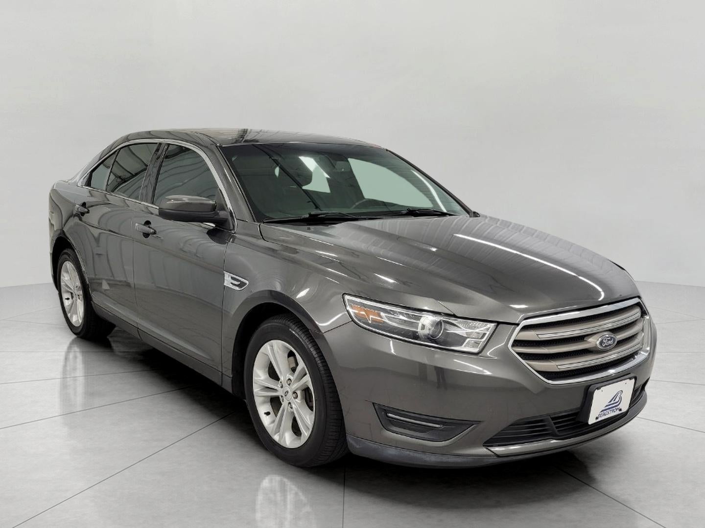 2018 Ford Taurus SEL AWD's photo