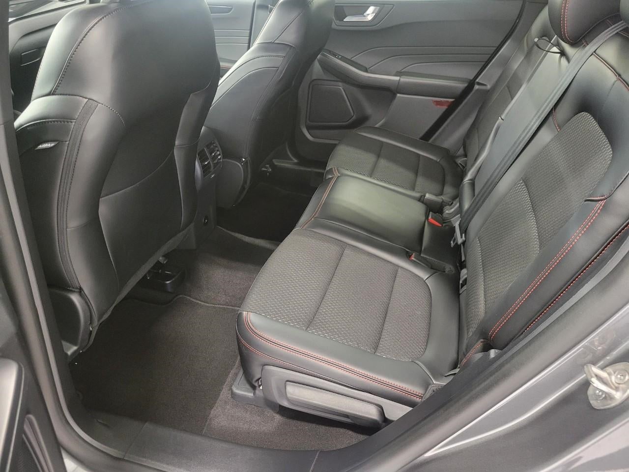 2025 Ford Escape ST-Line AWD