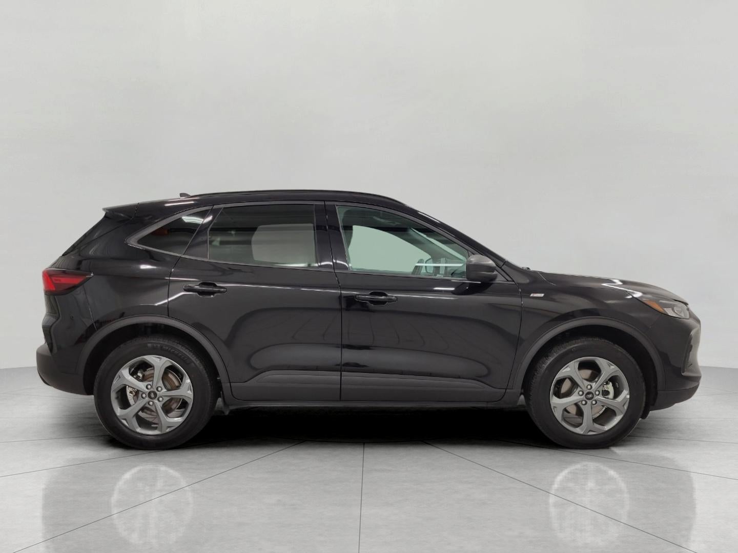 2025 Ford Escape ST-Line AWD