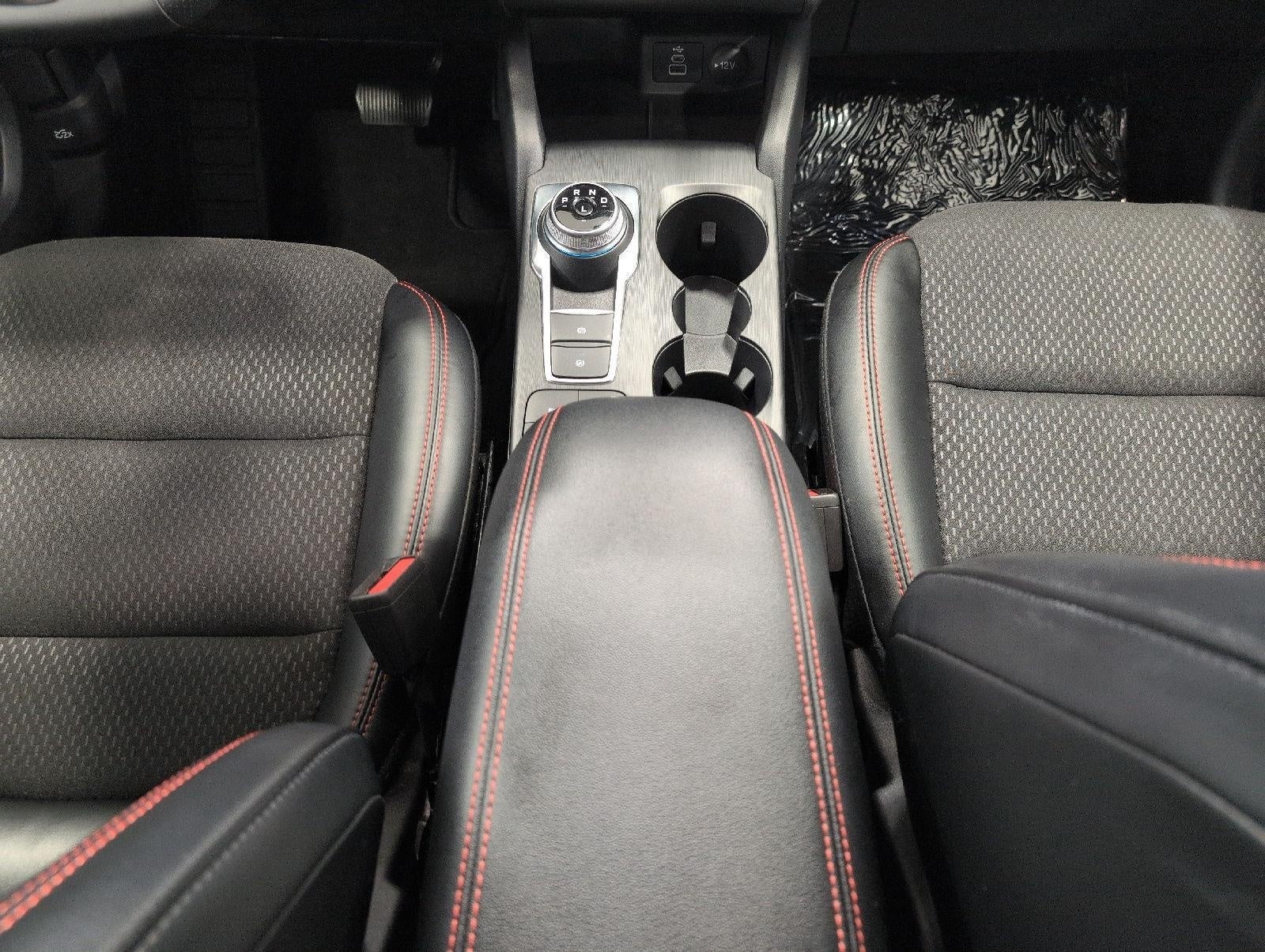 2025 Ford Escape ST-Line AWD