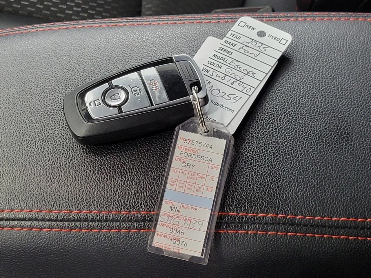 2025 Ford Escape ST-Line AWD