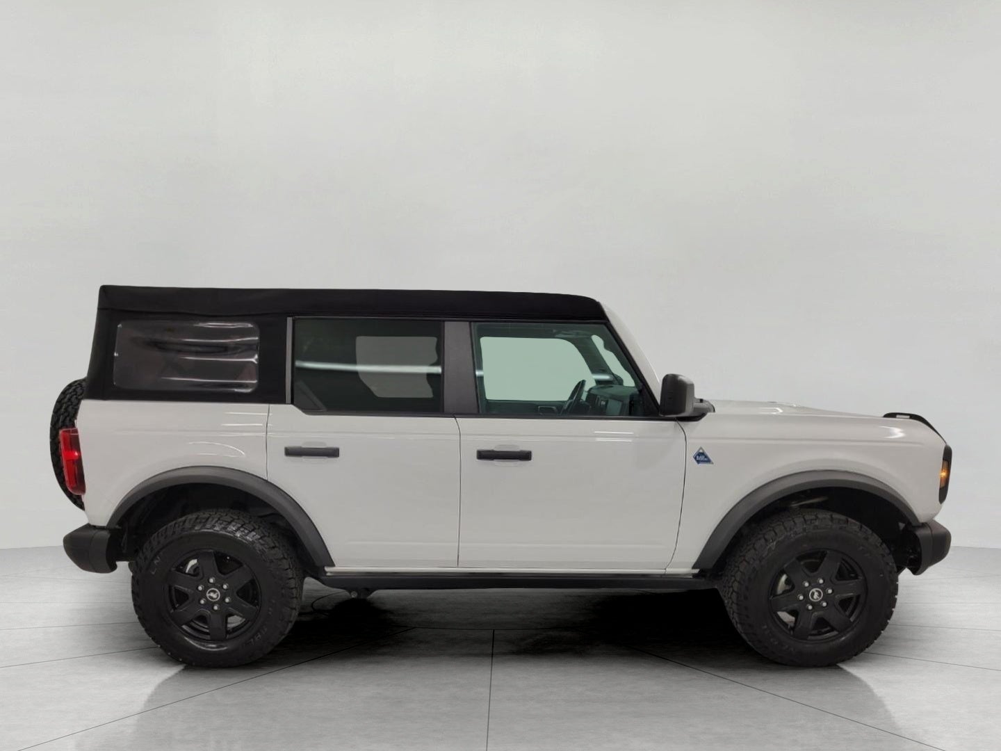 2023 Ford Bronco Black Diamond 4 Door 4x4