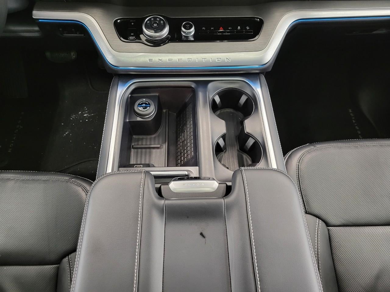 2025 Ford Expedition Max Platinum 4x4