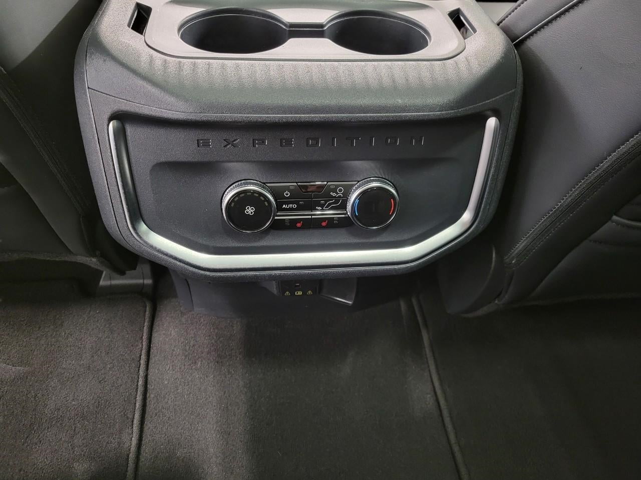 2025 Ford Expedition Max Platinum 4x4