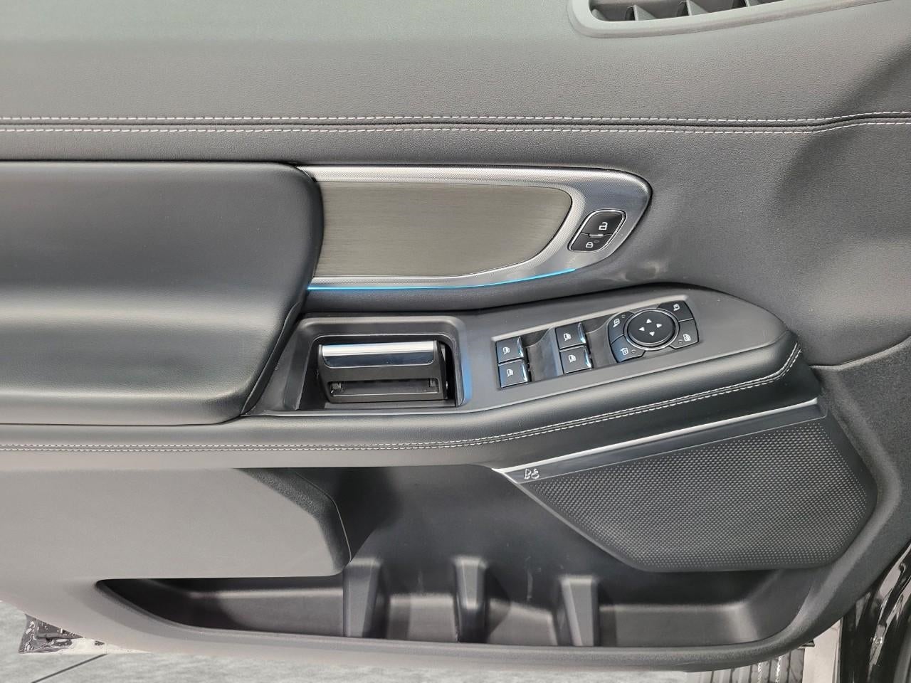 2025 Ford Expedition Max Platinum 4x4