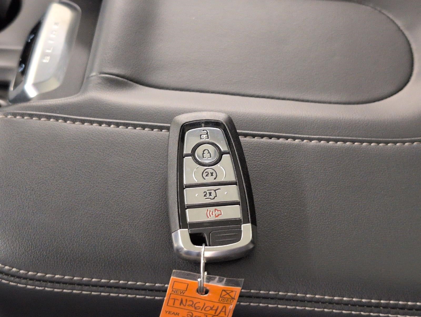 2025 Ford Expedition Max Platinum 4x4