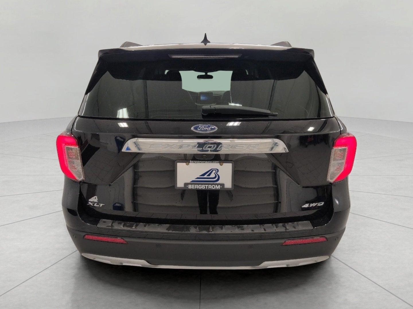 2024 Ford Explorer XLT 4WD
