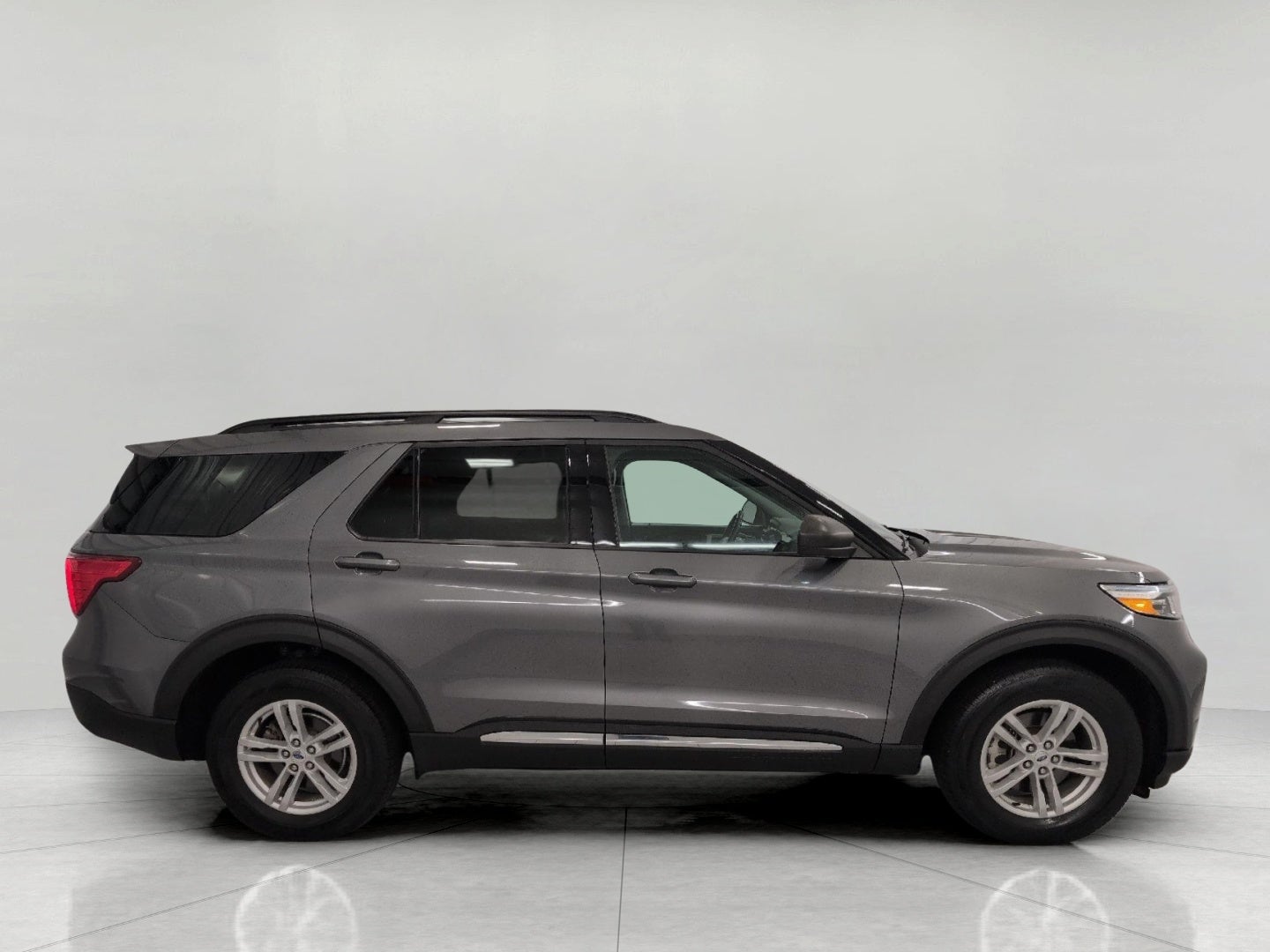 2024 Ford Explorer XLT 4WD