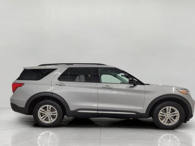 2023 Ford Explorer XLT 4WD