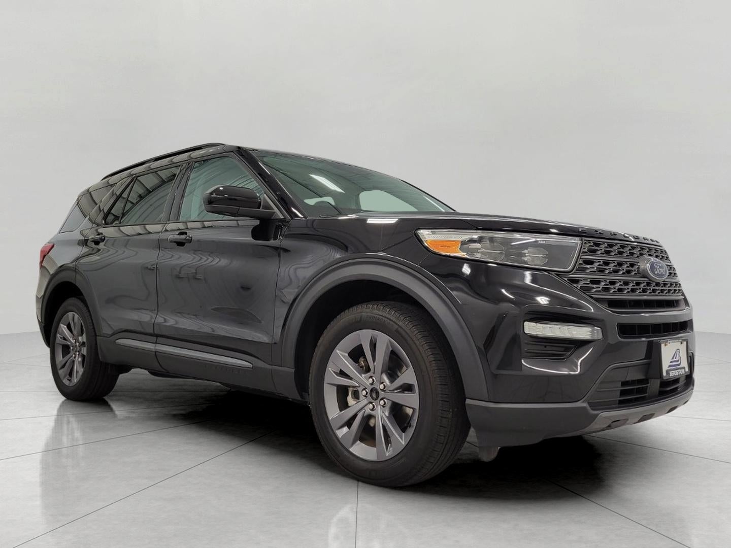 2023 Ford Explorer XLT 4WD
