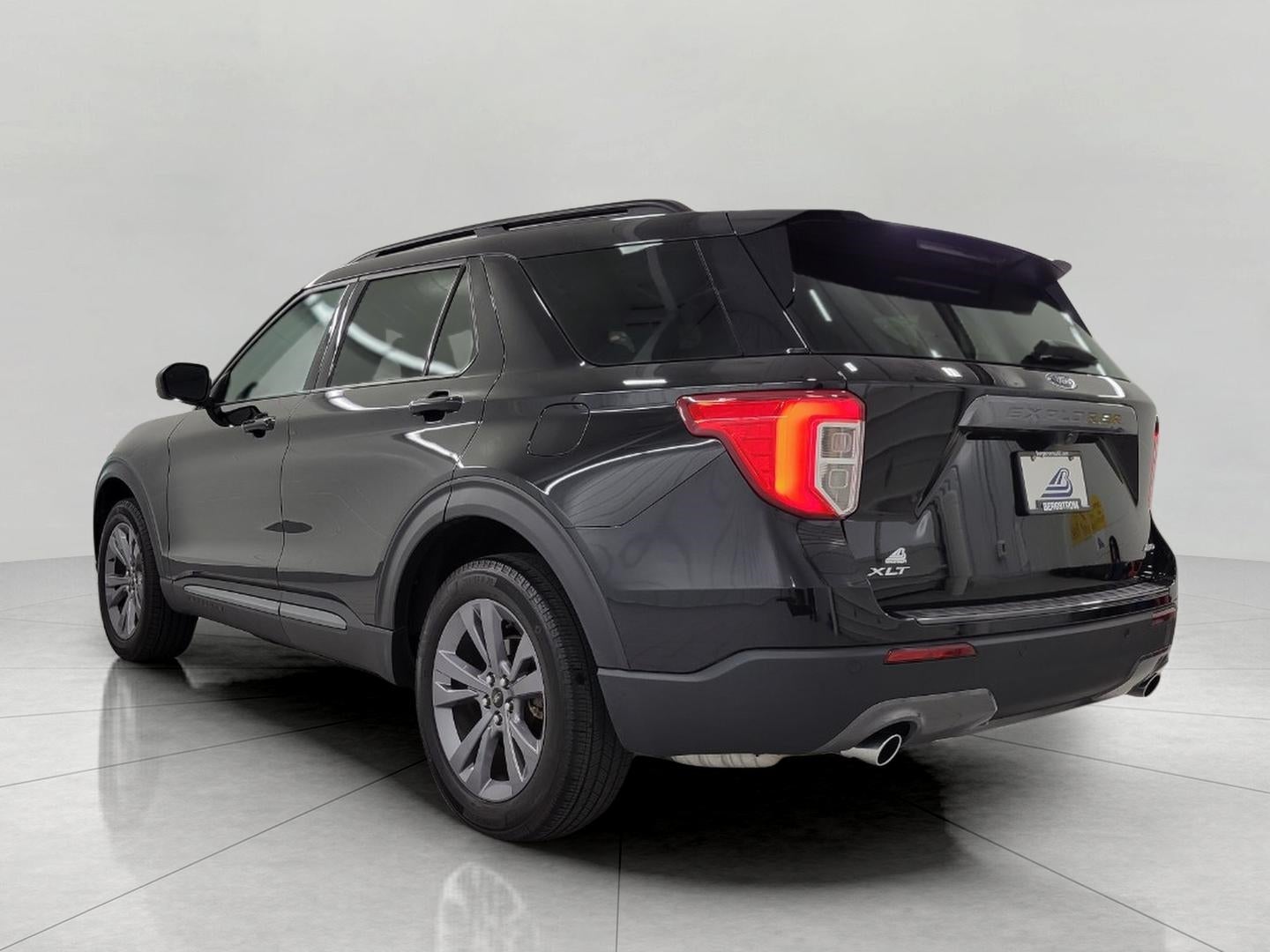2023 Ford Explorer XLT 4WD