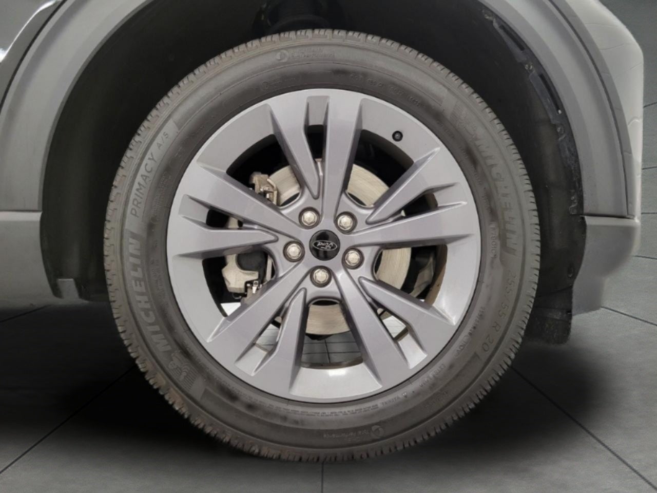 2023 Ford Explorer XLT 4WD