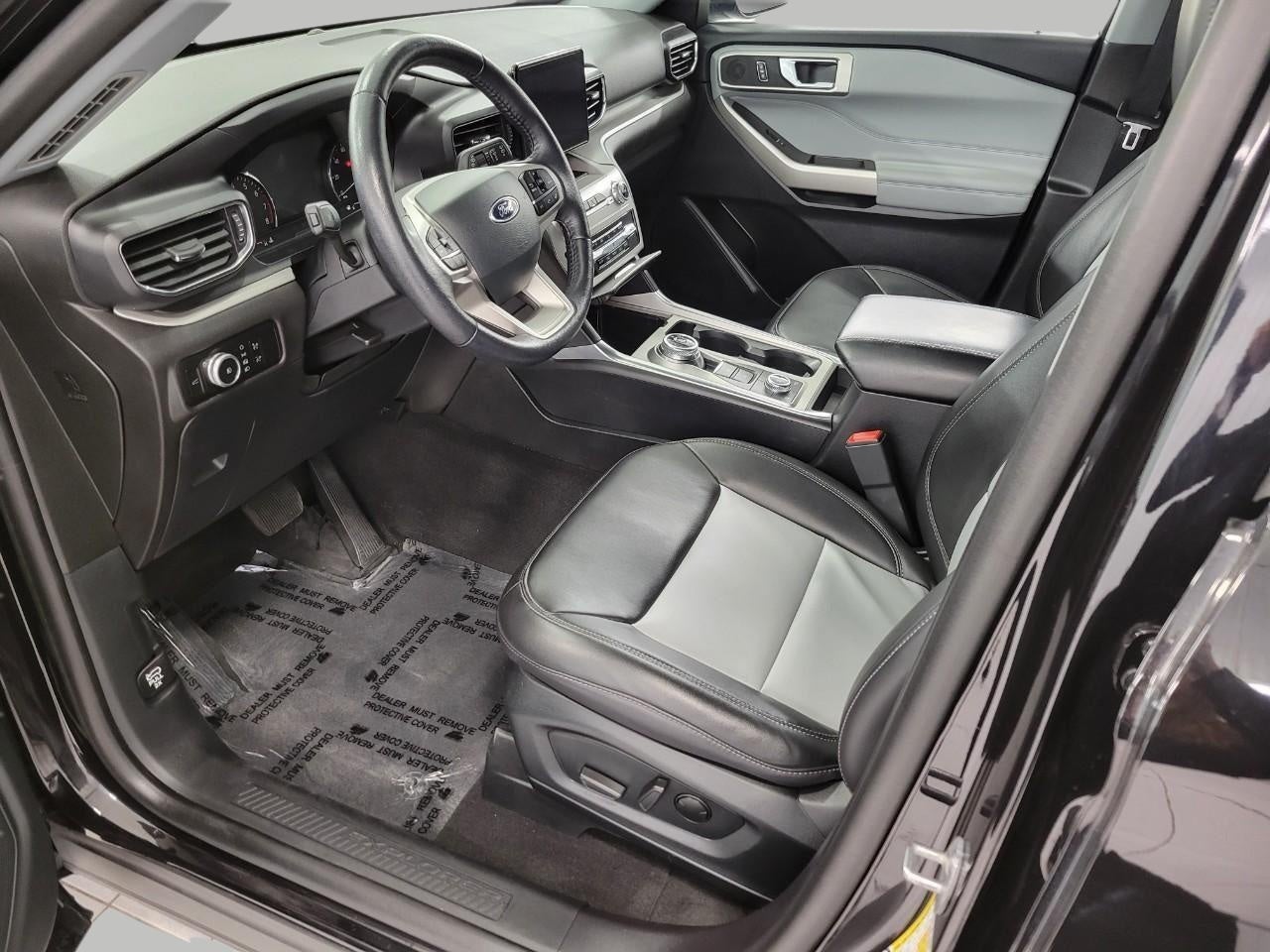 2023 Ford Explorer XLT 4WD