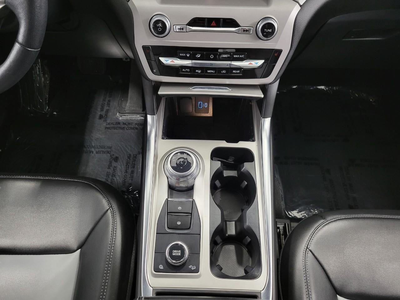 2023 Ford Explorer XLT 4WD