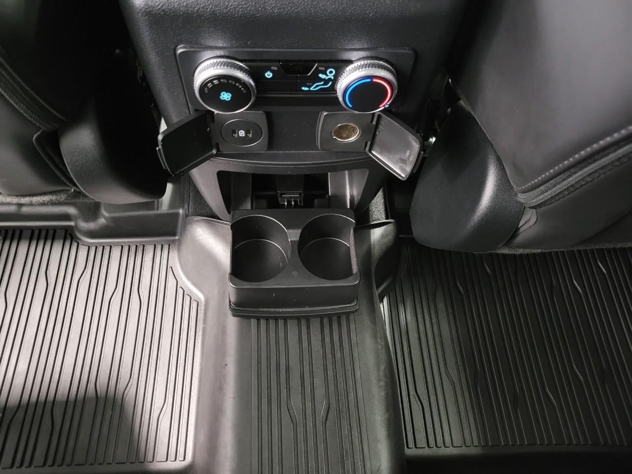2023 Ford Explorer XLT 4WD