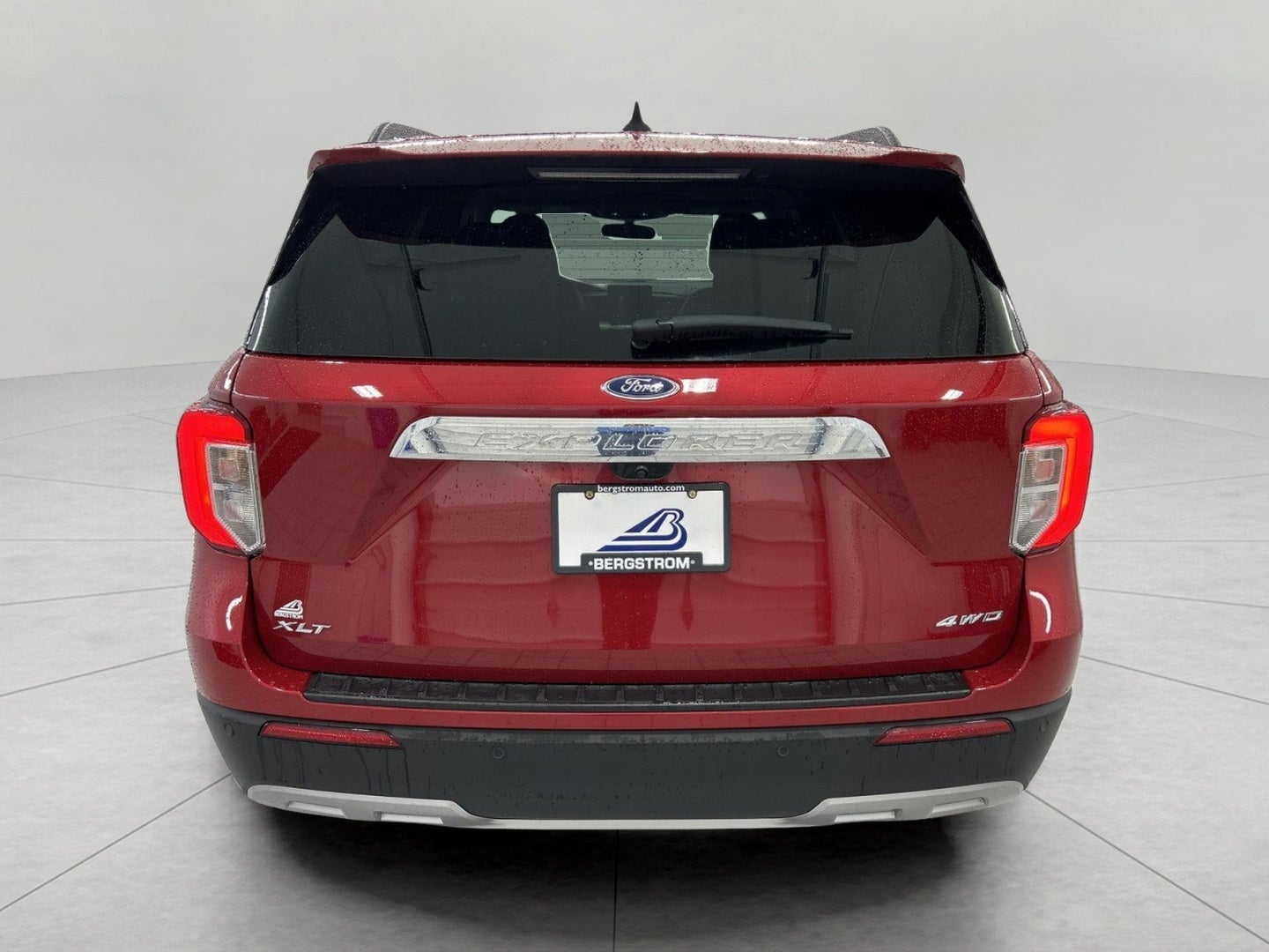 2024 Ford Explorer XLT 4WD