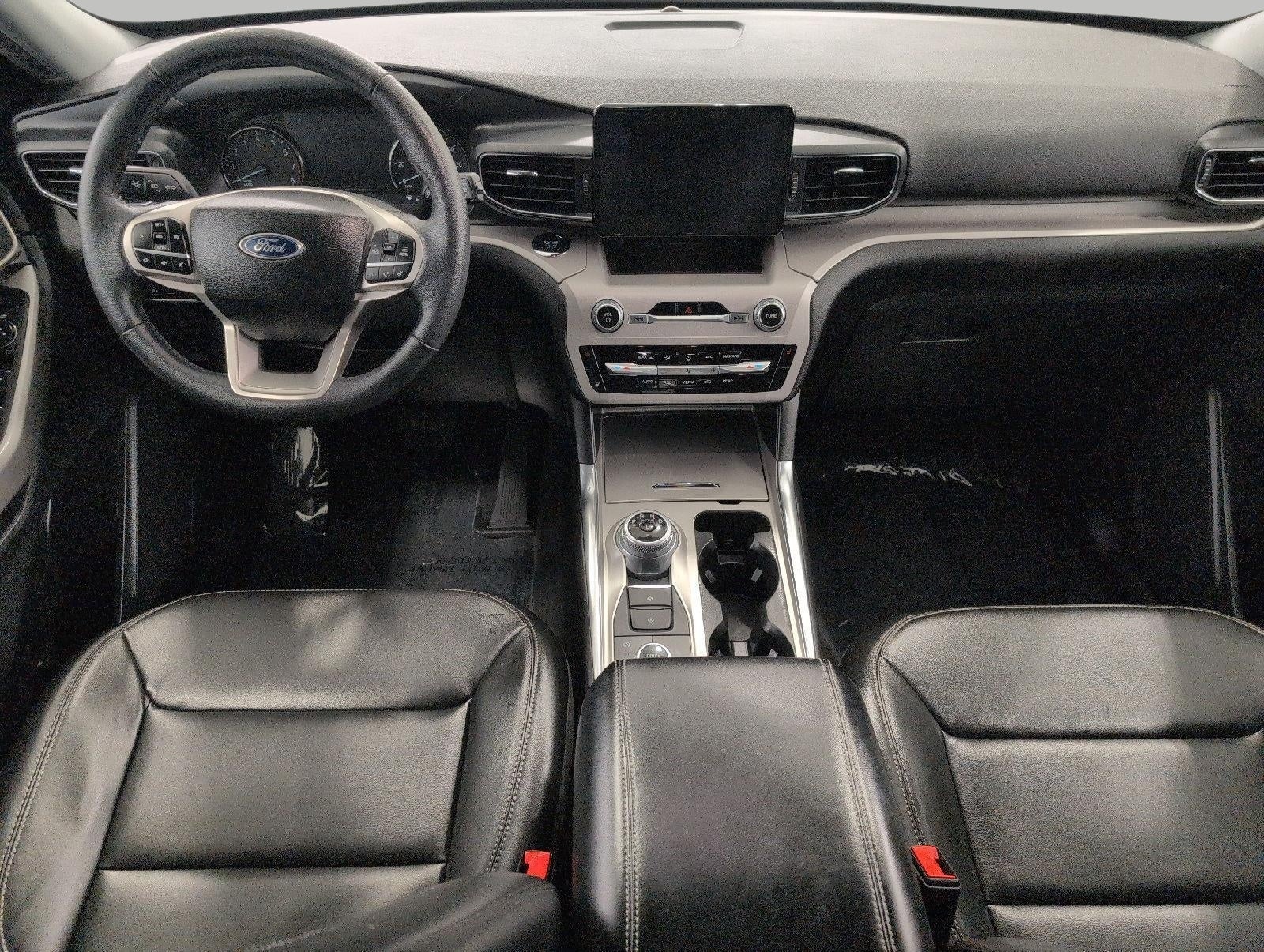 2024 Ford Explorer XLT 4WD