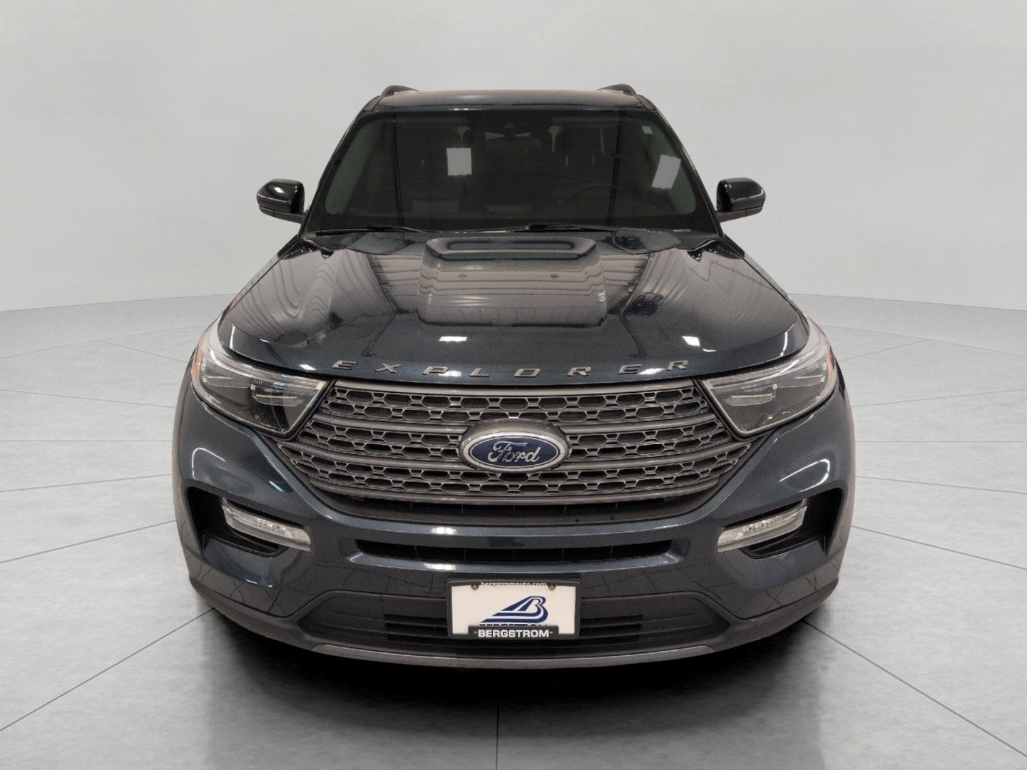 2024 Ford Explorer XLT 4WD