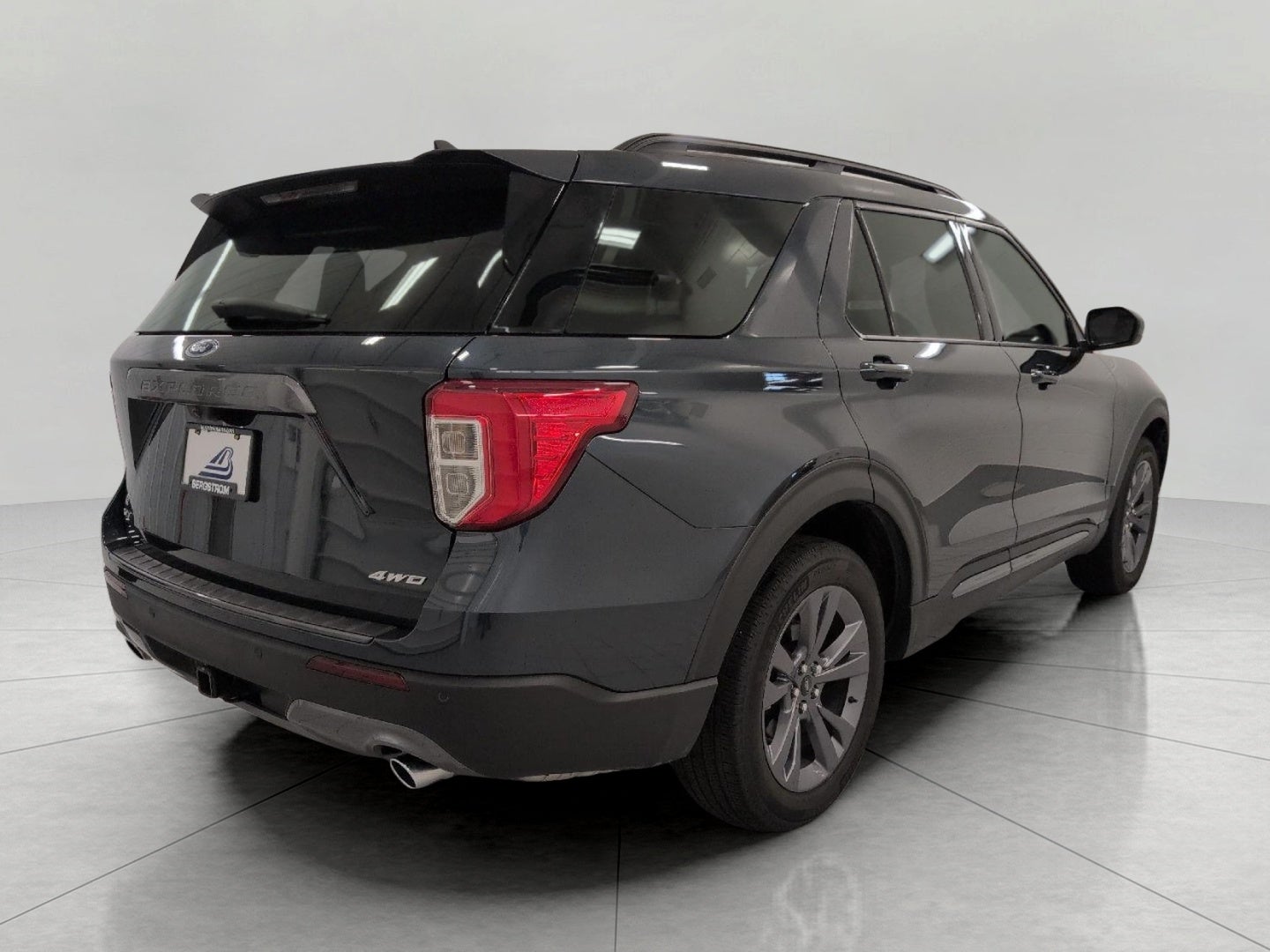 2024 Ford Explorer XLT 4WD