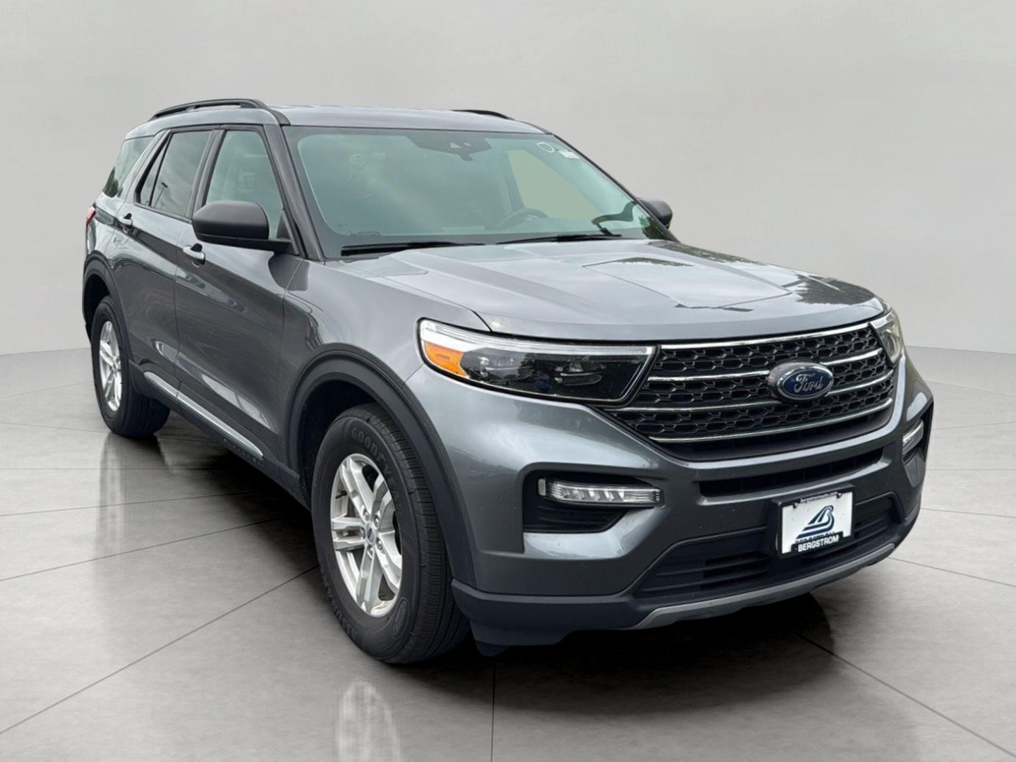 2024 Ford Explorer XLT 4WD