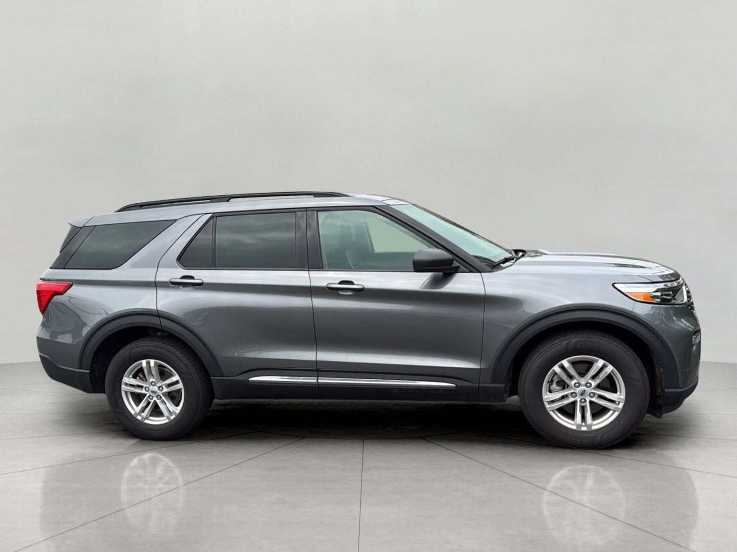2024 Ford Explorer XLT 4WD