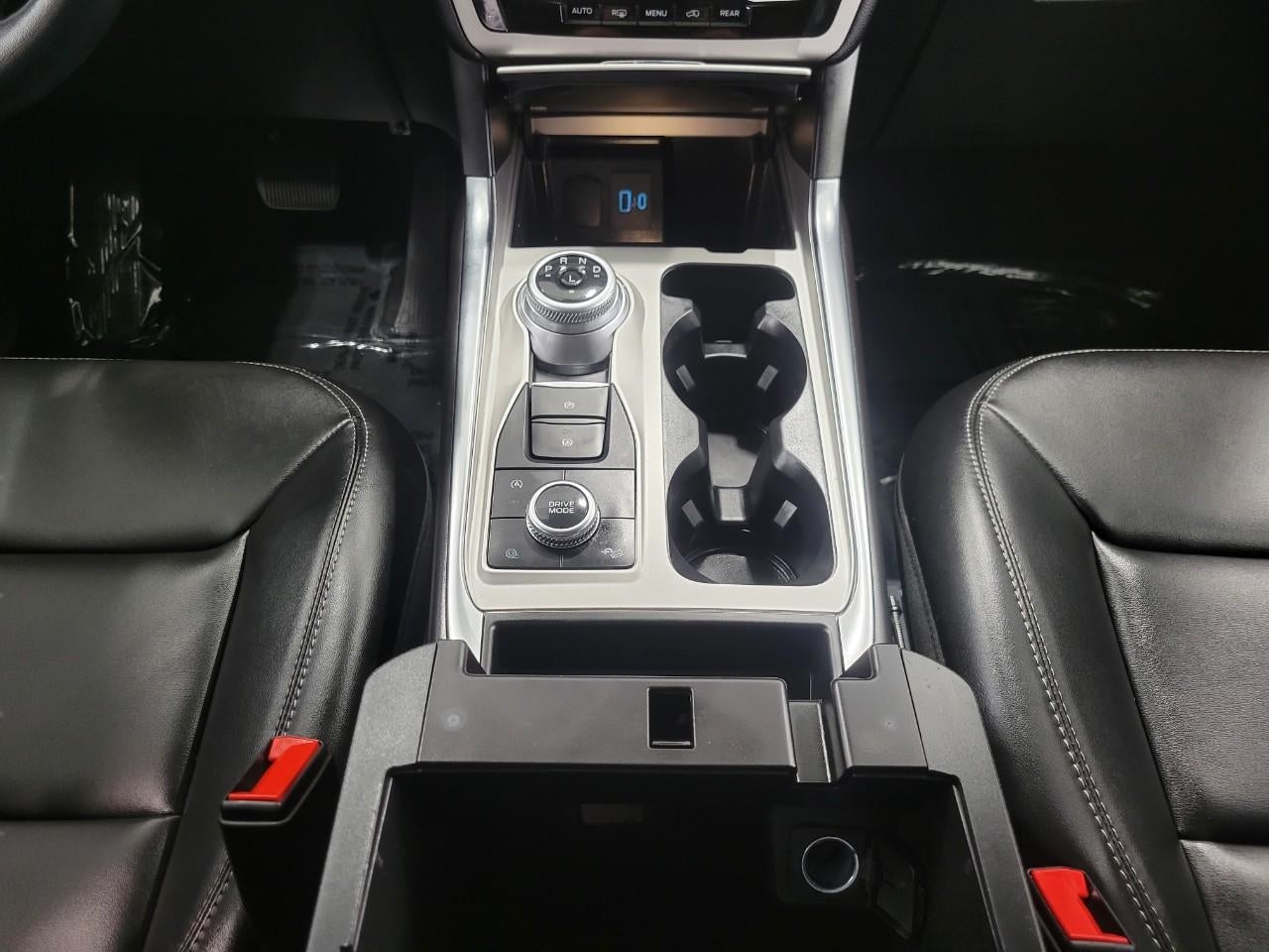2024 Ford Explorer XLT 4WD
