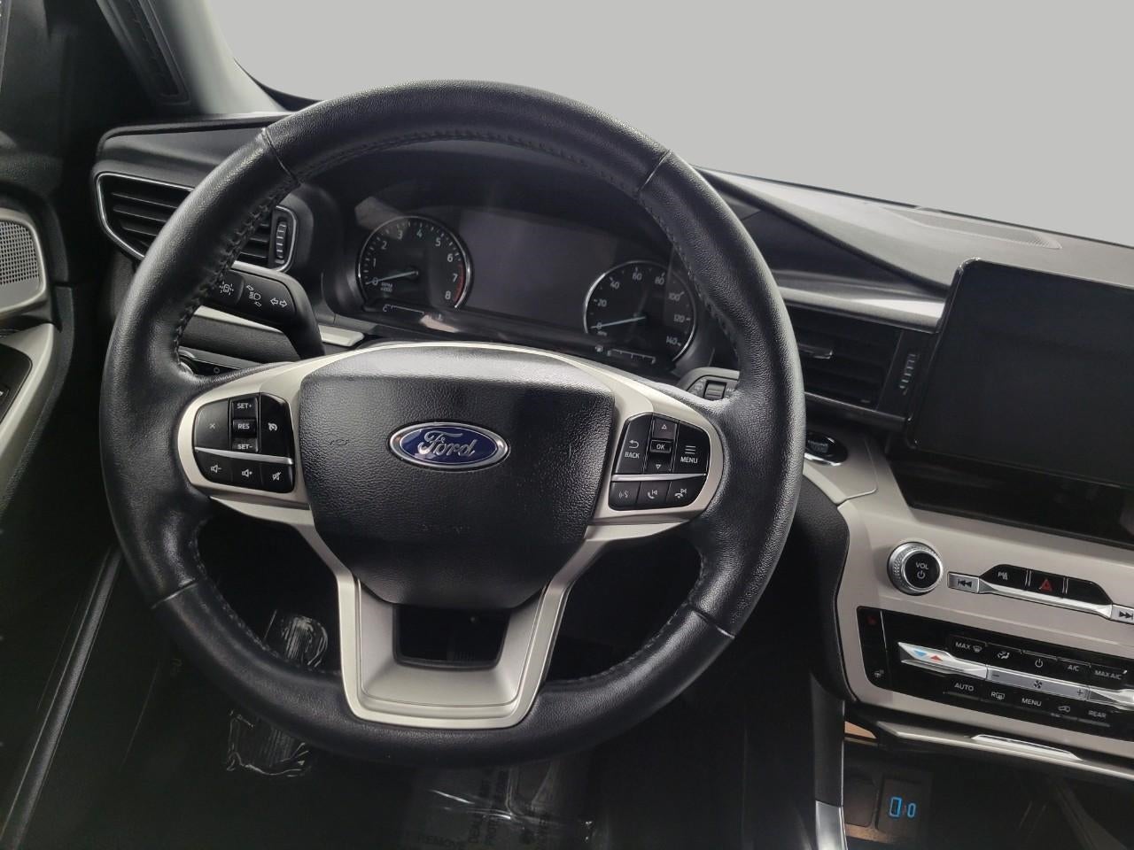 2024 Ford Explorer XLT 4WD