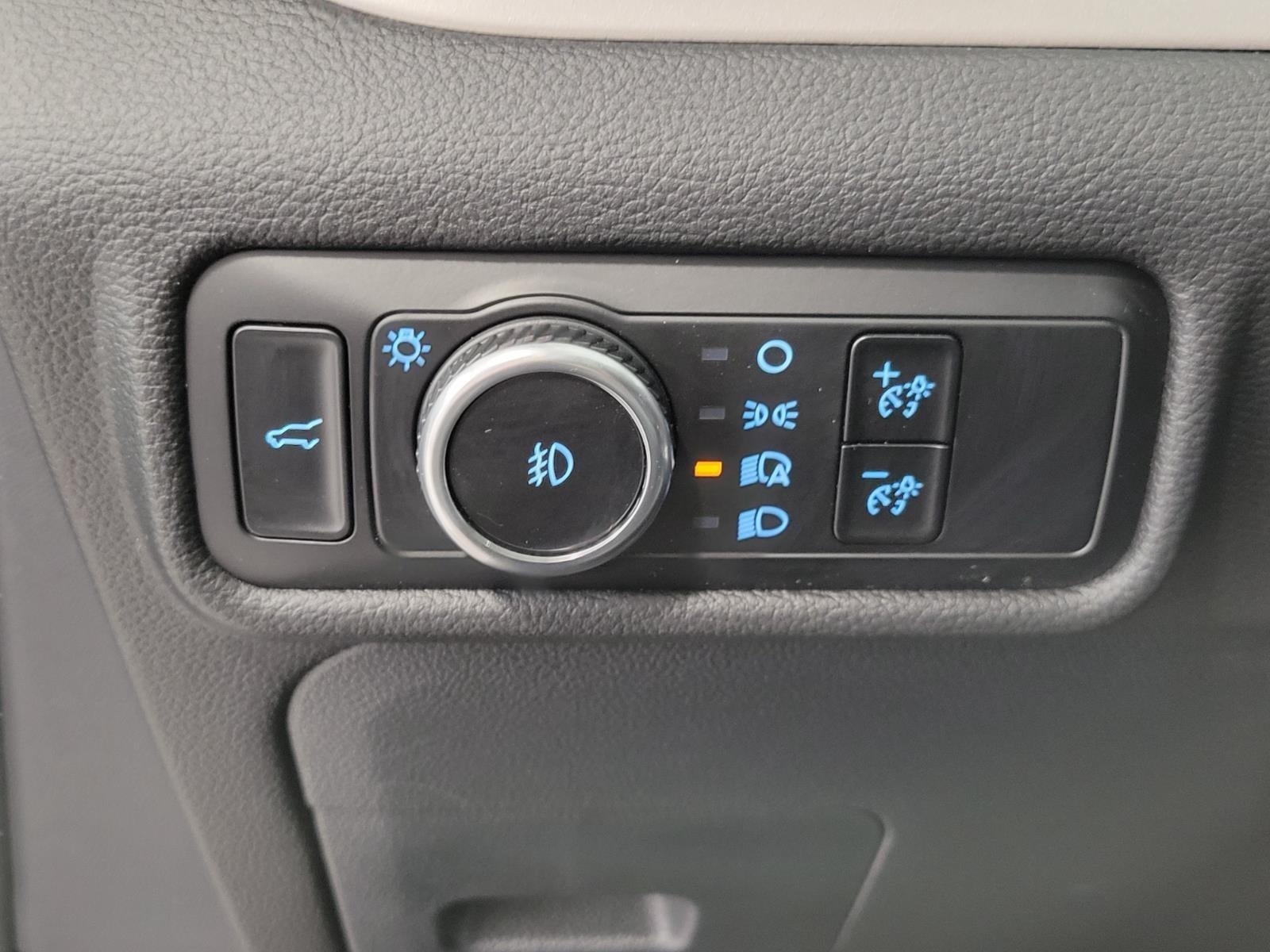 2023 Ford Explorer XLT 4WD