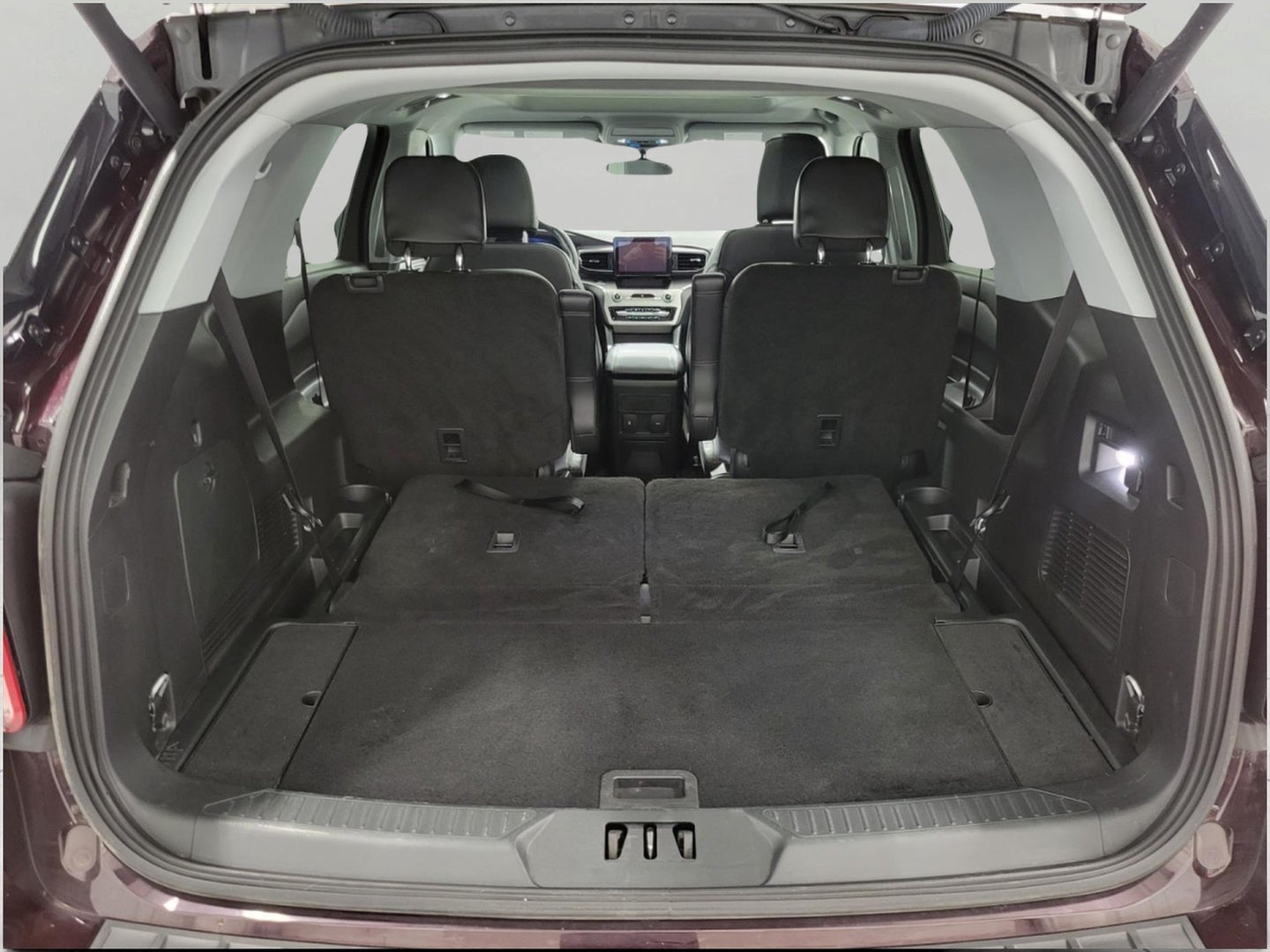 2023 Ford Explorer XLT 4WD