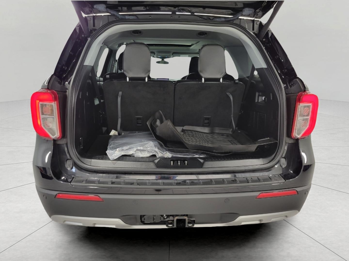 2023 Ford Explorer XLT 4WD