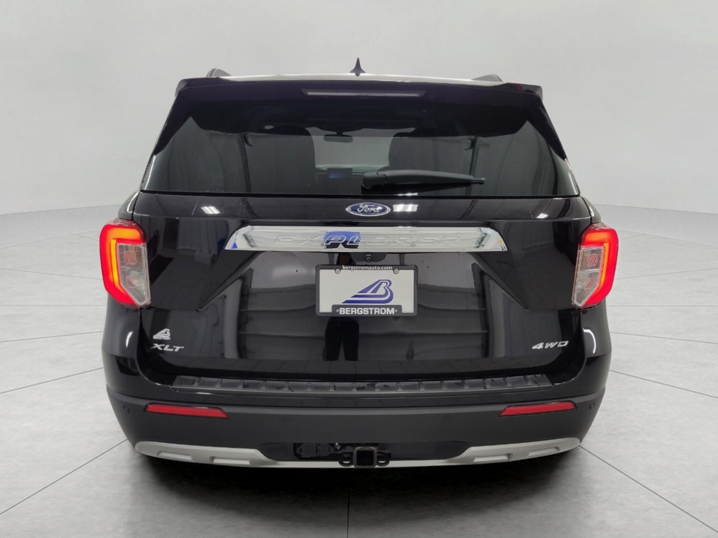 2023 Ford Explorer XLT 4WD