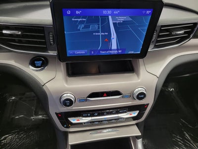 2023 Ford Explorer XLT 4WD